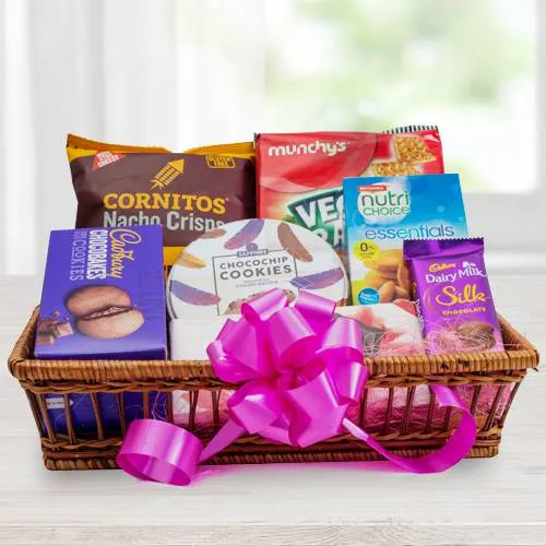 Gourmet Treats Gift Basket