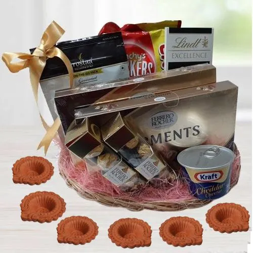 Trendy Gourmet Gift Basket with Diyas