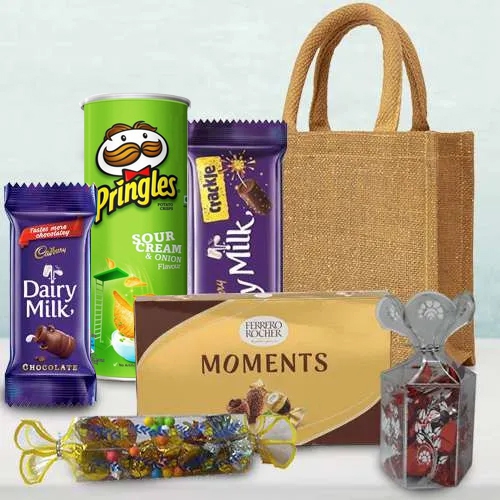 Exclusive Gourmets Delight n Homemade Chocolates Hamper