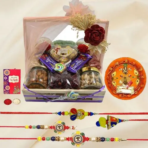 Stunning Bhai Bhabhi Rakhi n Dry Fruits