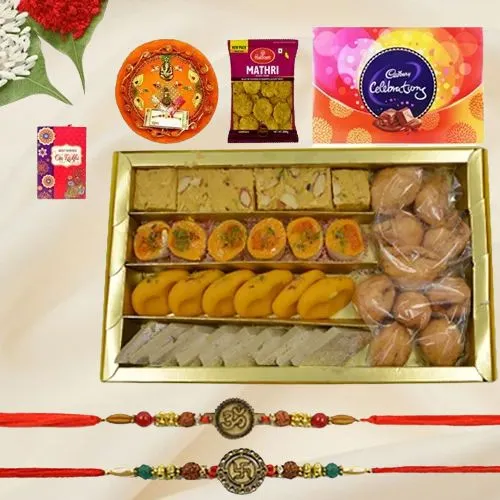 Auspicious Rakhi n Sweets- Winsome Treat