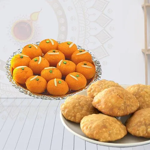 Delicious Boondi Ladoo with Kachori