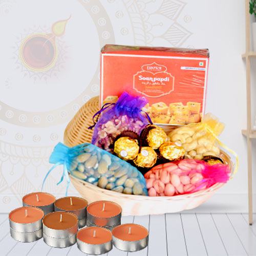 Exquisite Combo of Dry Fruits, Sweets, Chocolates N Candles<br>
