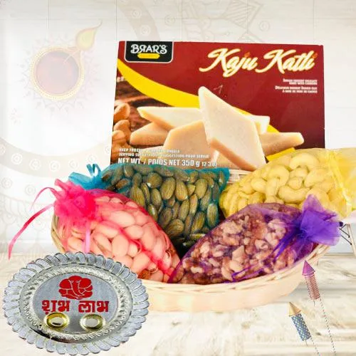 Remarkable Assorted Dry Fruits N Kaju Katli Combo<br>