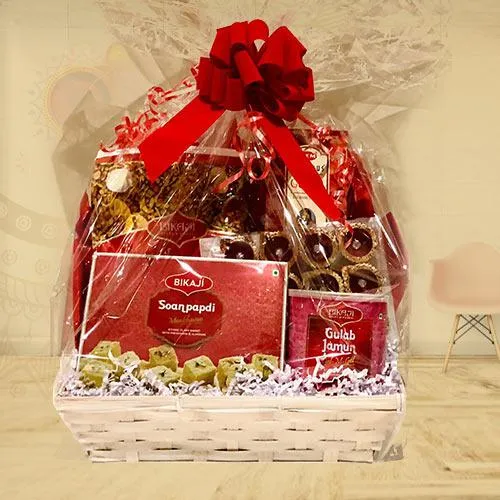 Marvelous Assortments Gift Hamper